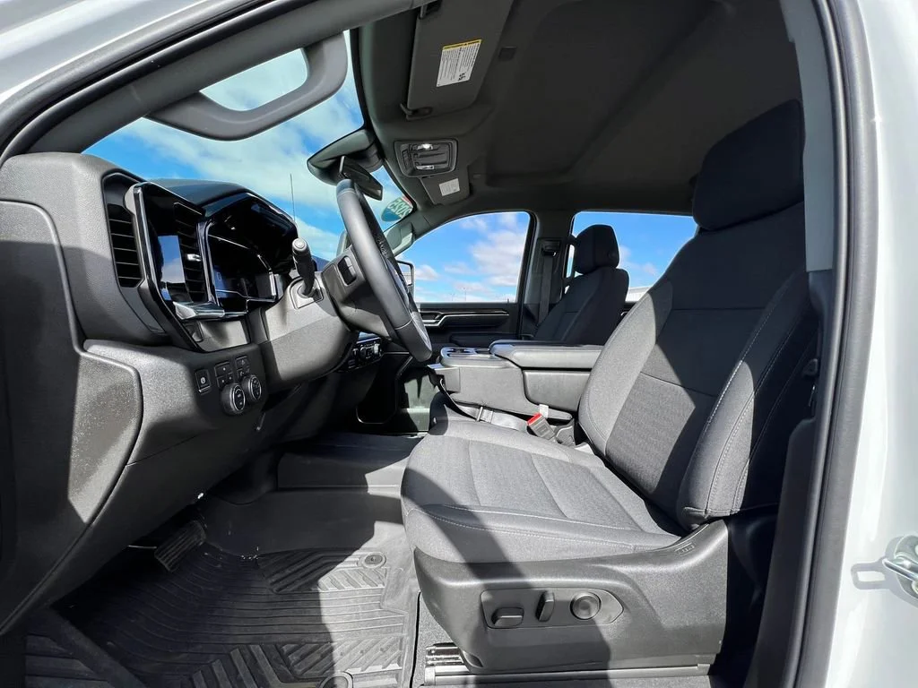 2025 Chevrolet Silverado 2500HD LT - Photo 28