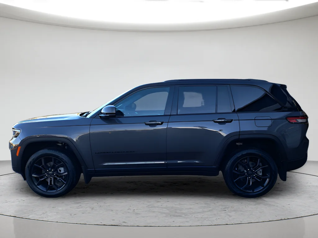 New 2025 Baltic Gray Metallic Clear-Coat Exterior Paint Jeep Limited image 2