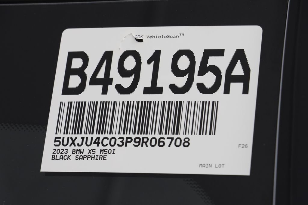 Used 2023 Black Sapphire Metallic BMW M50i image 27