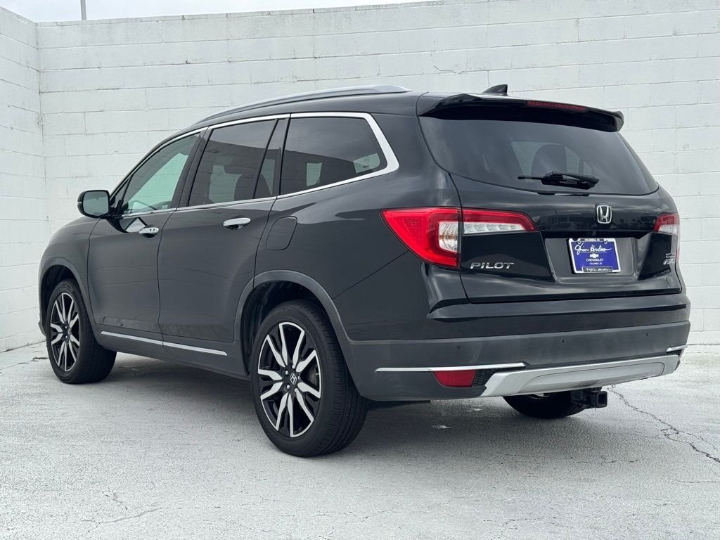 Used 2022 Black Honda Touring image 13