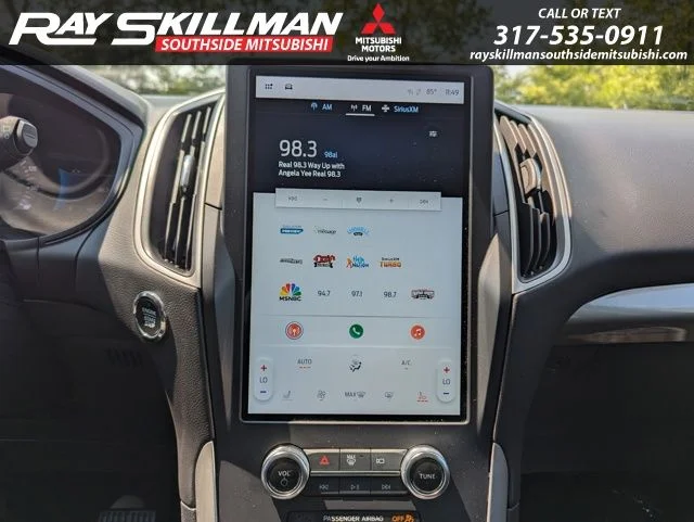 Used 2017 Blue Ford SE image 27