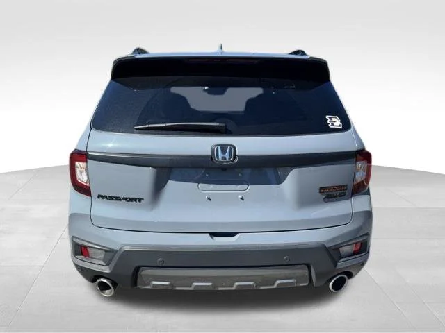 Used 2023 Gray Honda TrailSport image 6