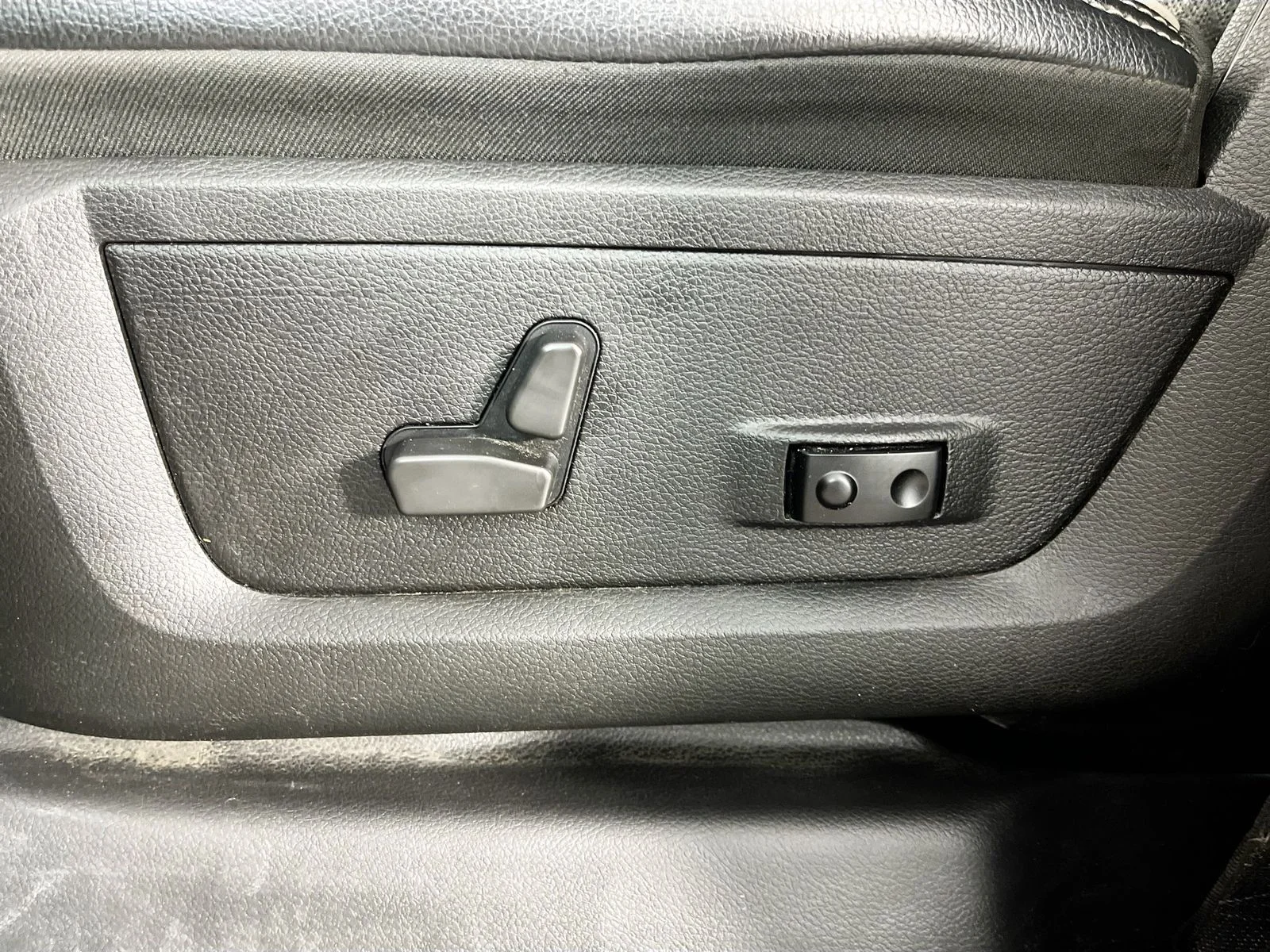 2022 RAM Ram 3500 Pickup Laramie - Photo 28