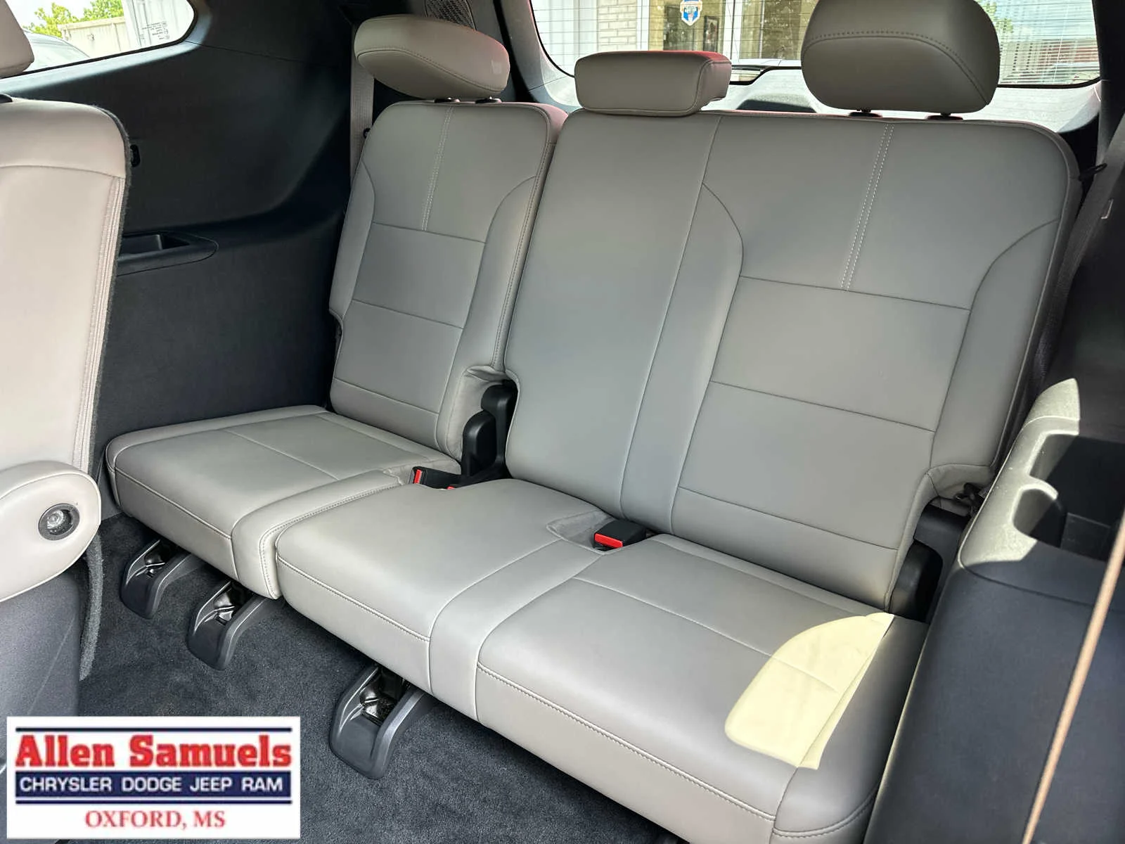 Used 2026 Ebony Twilight Metallic GMC FWD Elevation image 15