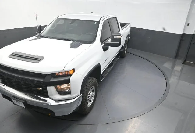Used 2021 White Chevrolet Work Truck image 18