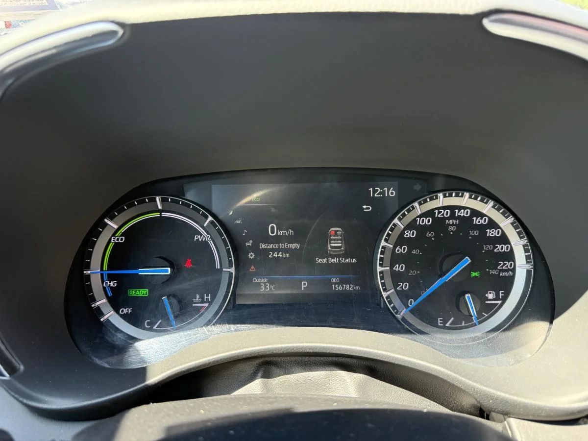 Used 2020 Black Toyota Limited Awd image 29