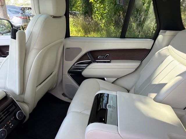 Certified Used 2025 Blue Land Rover SE image 32