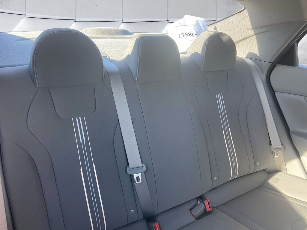 Used 2023 White Hyundai Blue image 14