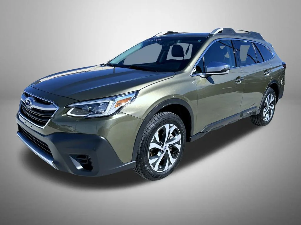 2020 Subaru Outback Touring's photo