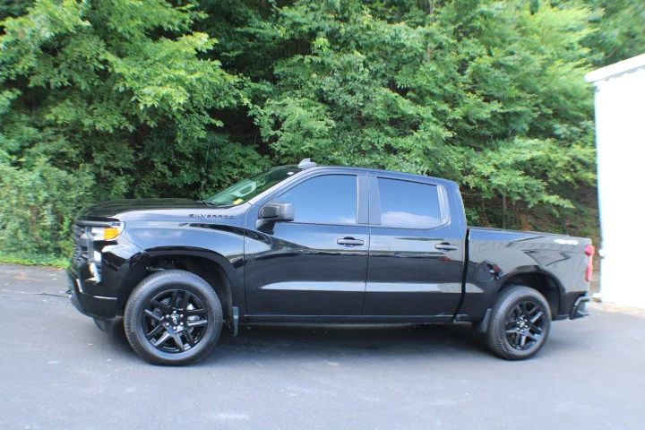 Used 2024 Black Chevrolet Custom image 4