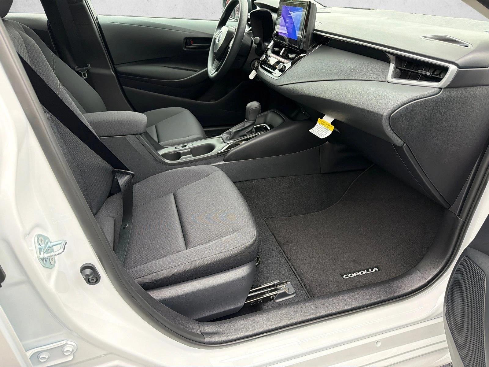 New 2027 Wind Chill Pearl Toyota LE image 13