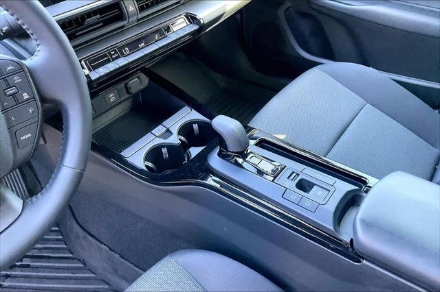 Certified Used 2025 CUTTING EDGE Toyota  image 16