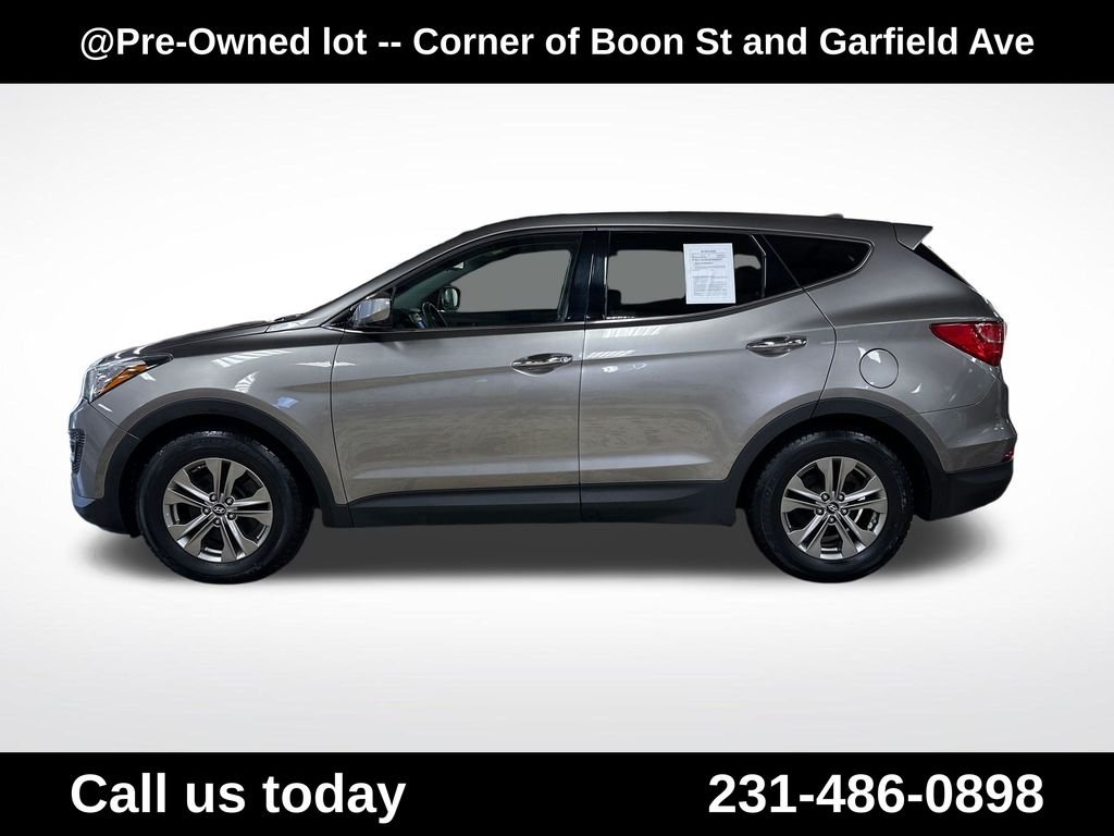 Used 2014 Gray Hyundai Base image 2