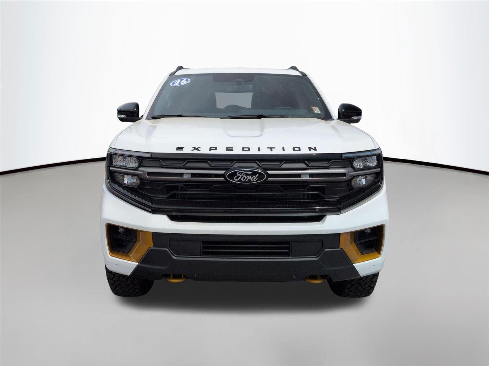 New 2026 Star White Metallic Tri-Coat Ford Tremor® image 8