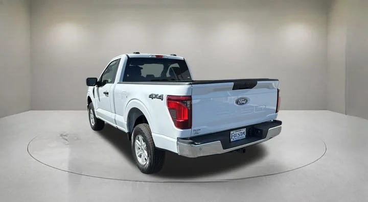 New 2026 Oxford White Ford XL image 2