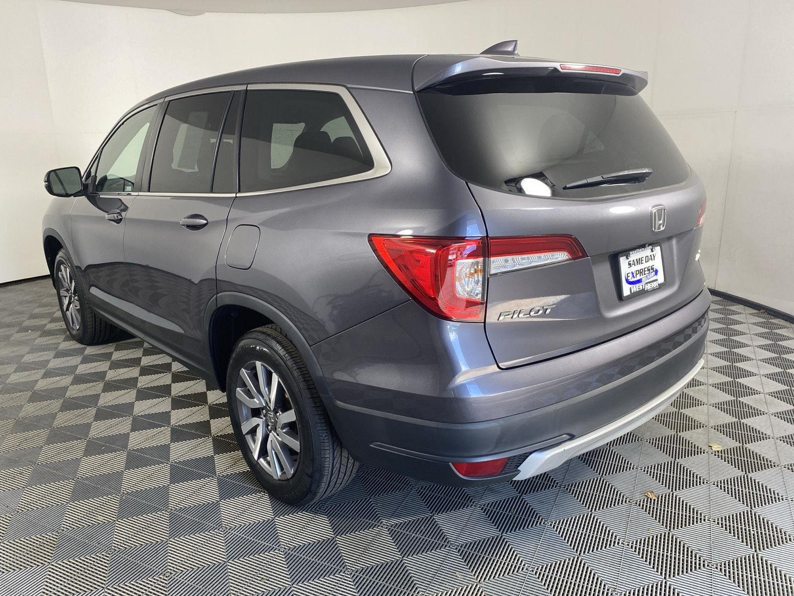 Used 2021 Modern Steel Metallic Honda EX image 5