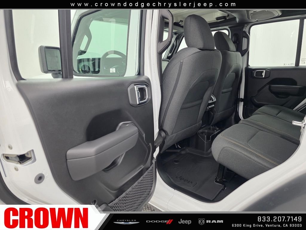 New 2026 Bright White Clear-Coat Exterior Paint Jeep Sport image 14