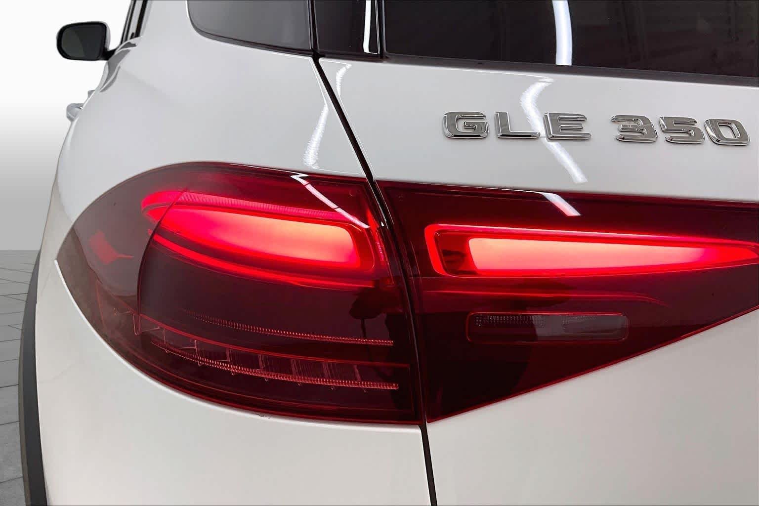 Certified Used 2025 Polar White Mercedes-Benz GLE 350 image 27