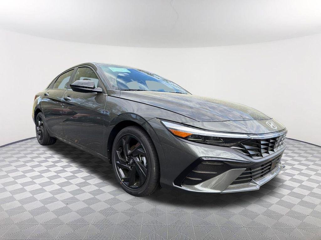 New 2026 Gray Hyundai SEL Sport Premium image 3