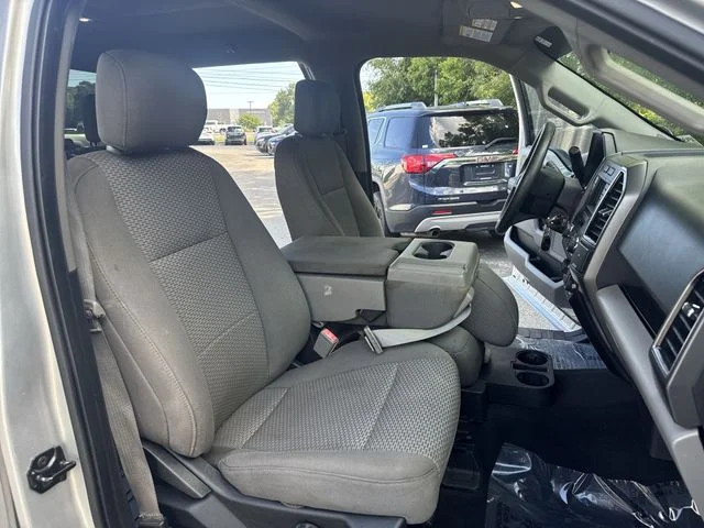 Used 2018 Silver Ford XLT image 10