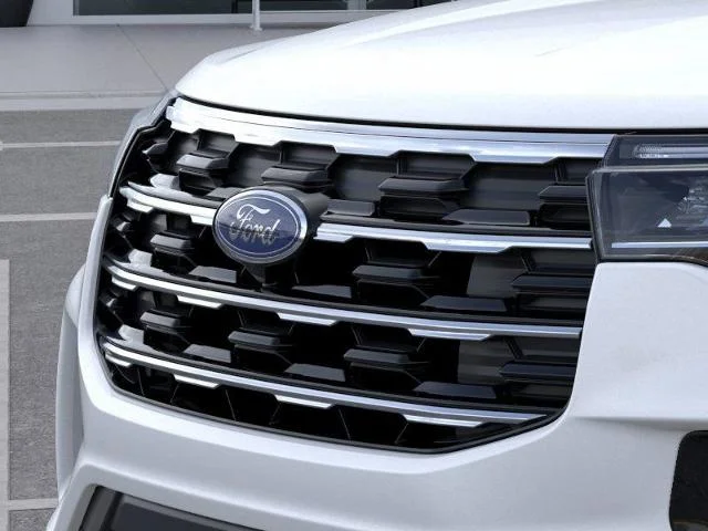 New 2026 Star White Metallic Tri-Coat Ford Active image 37