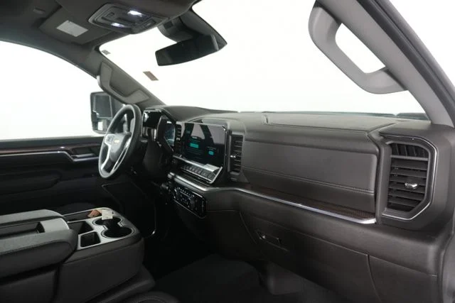 Certified Used 2025 Summit White Chevrolet LT image 21