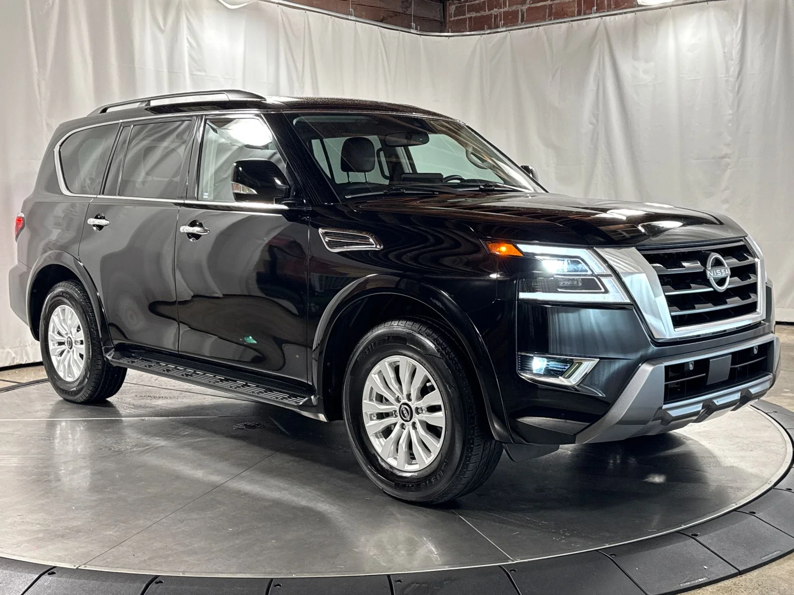Used 2023 Black Nissan SV image 7