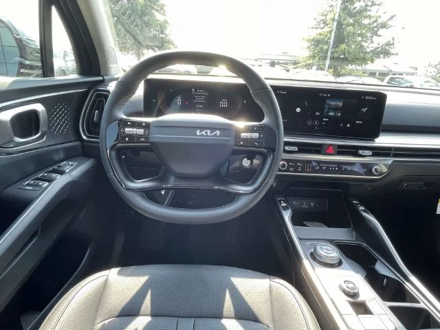 New 2026 Green Kia EX image 13