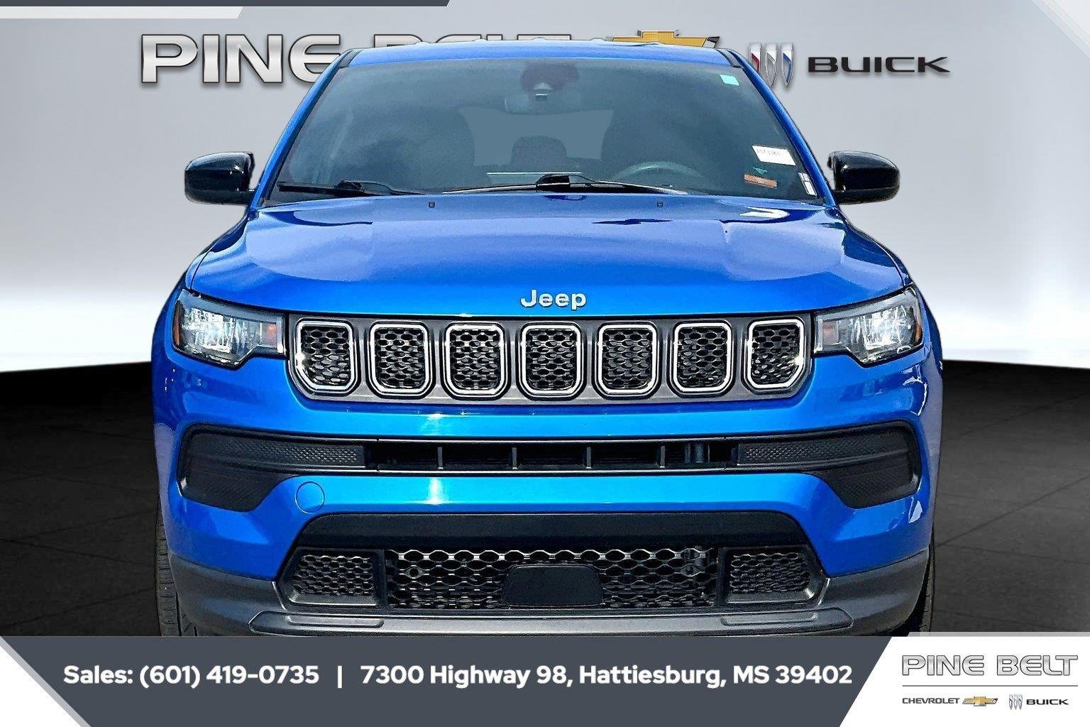 Used 2024 Blue Jeep Sport 4x4 image 3