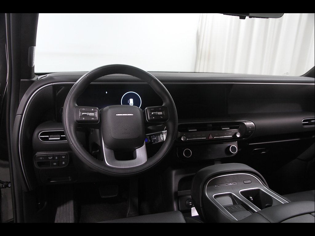 Used 2026 Abyss Black Pearl Hyundai Calligraphy image 6