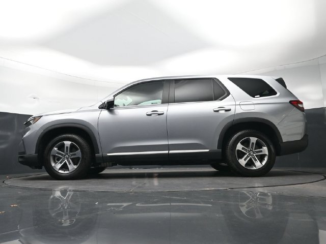 Certified Used 2024 Lunar Silver Metallic Honda AWD EX-L image 67