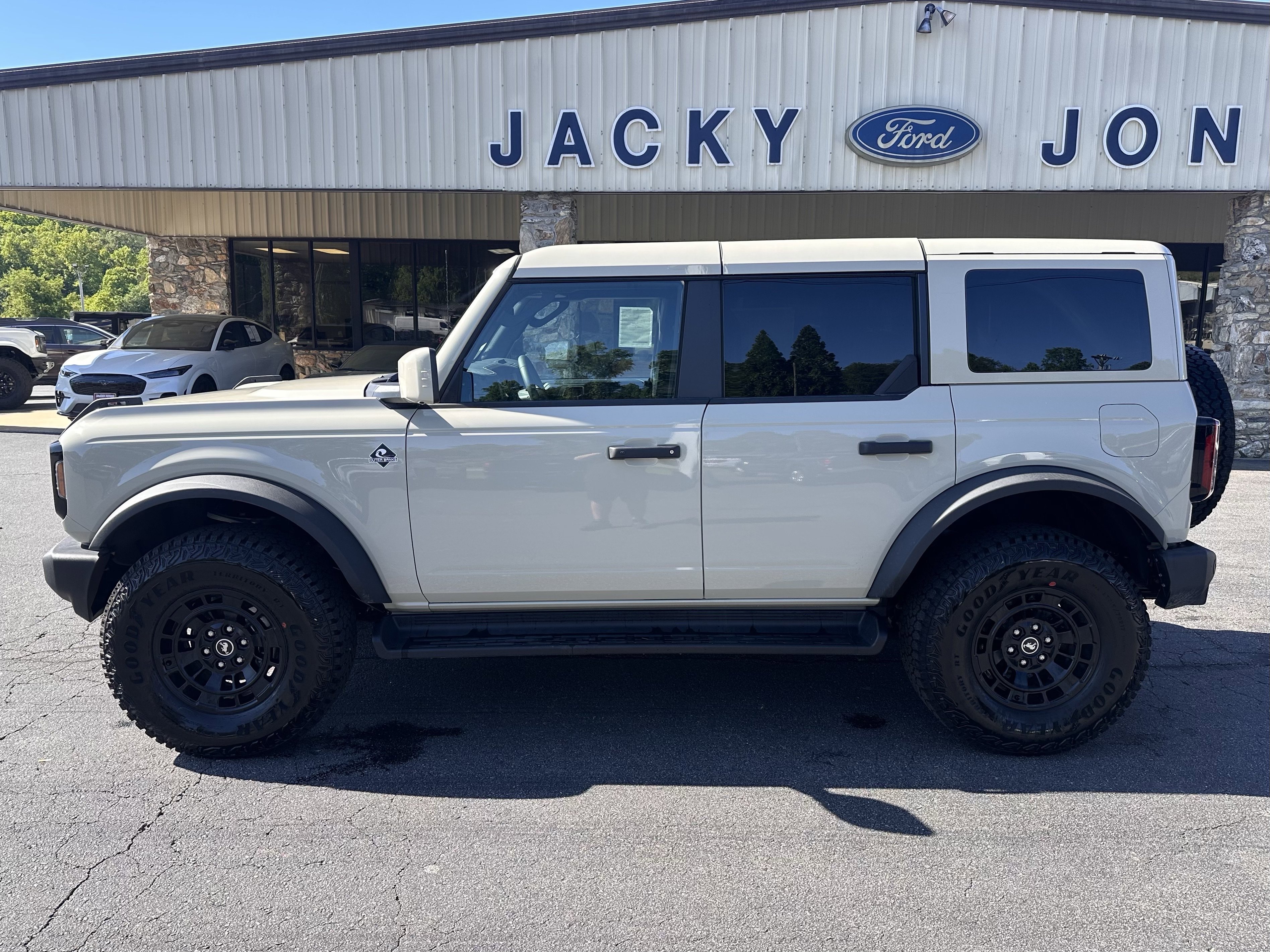 New 2026 Desert Sand Ford Outer Banks® image 1