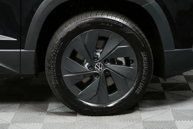 New 2026 Deep Black Pearl Volkswagen S image 34