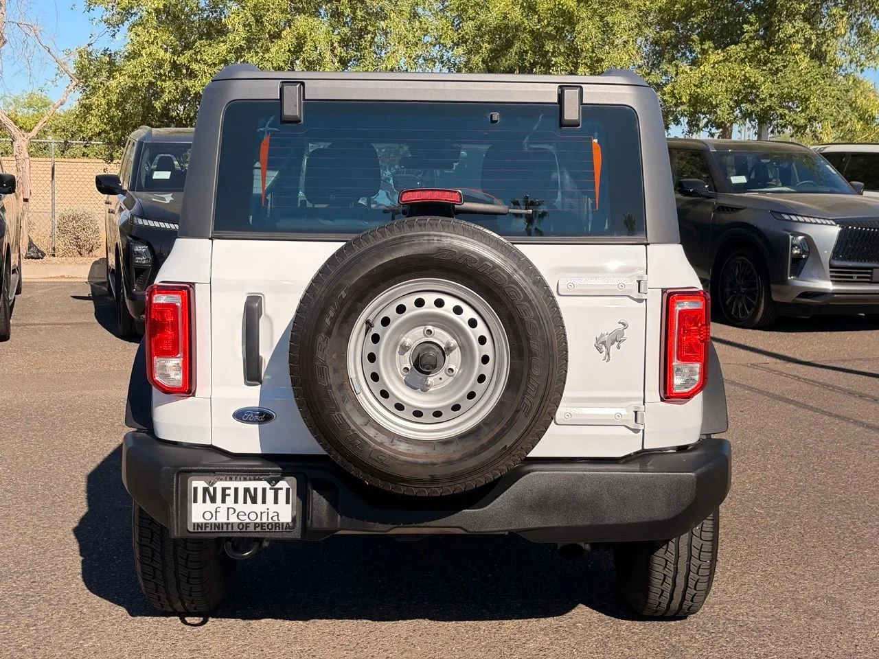 Used 2023 Oxford White Ford Base image 5