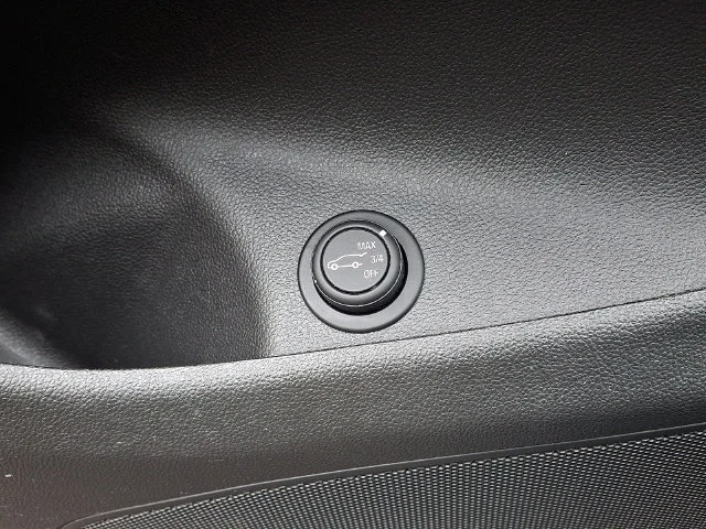 Used 2017 Brown Buick Preferred image 25