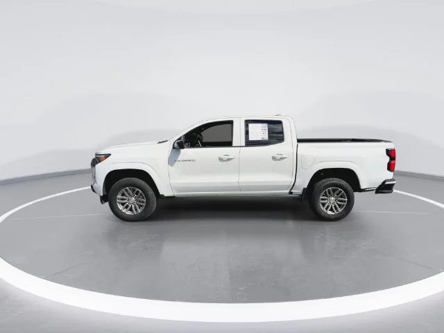 Certified Used 2026 Summit White Chevrolet LT image 6