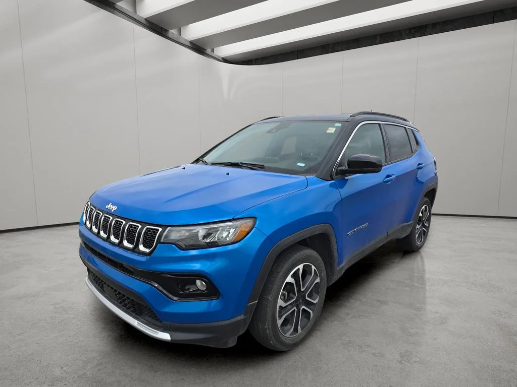 Used 2024 Hydro Blue Pearlcoat Jeep Limited image 1