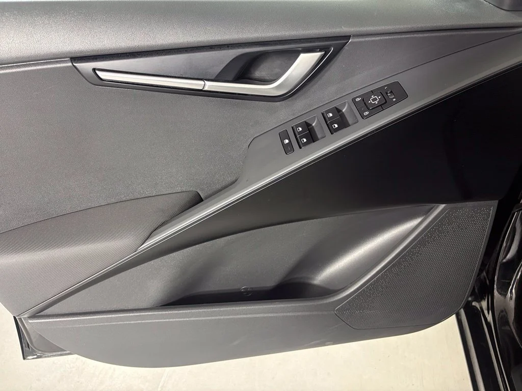 Used 2025 Black Kia LX image 12