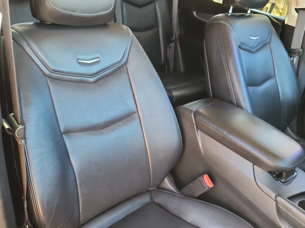 Used 2018 Gray Cadillac Luxury image 16