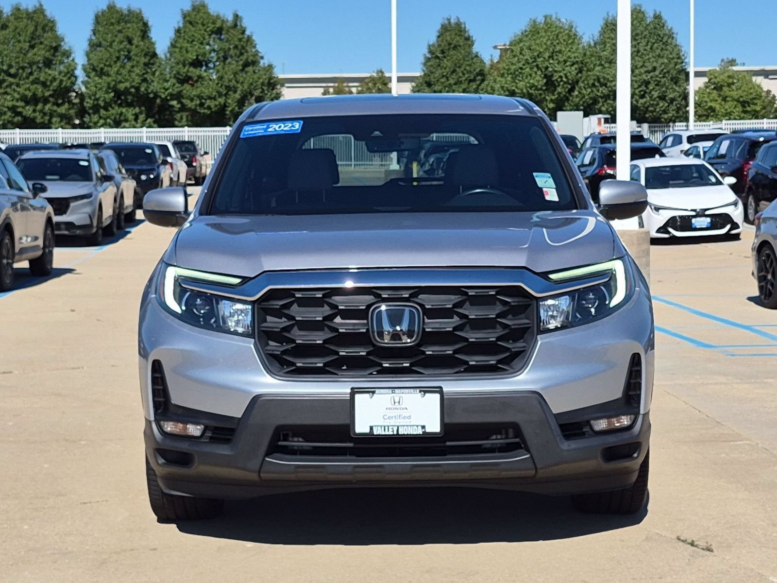 Certified Used 2023 Lunar Silver Metallic Honda EX-L image 3
