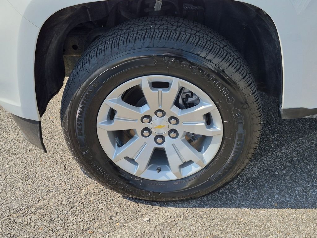 Used 2022 White Chevrolet LT image 12