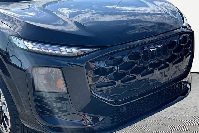 New 2026 Black Audi S line image 30