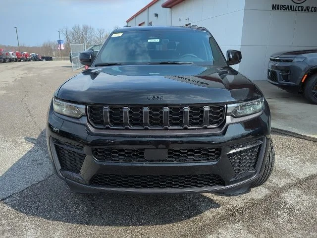 New 2026 Black Jeep Altitude image 3
