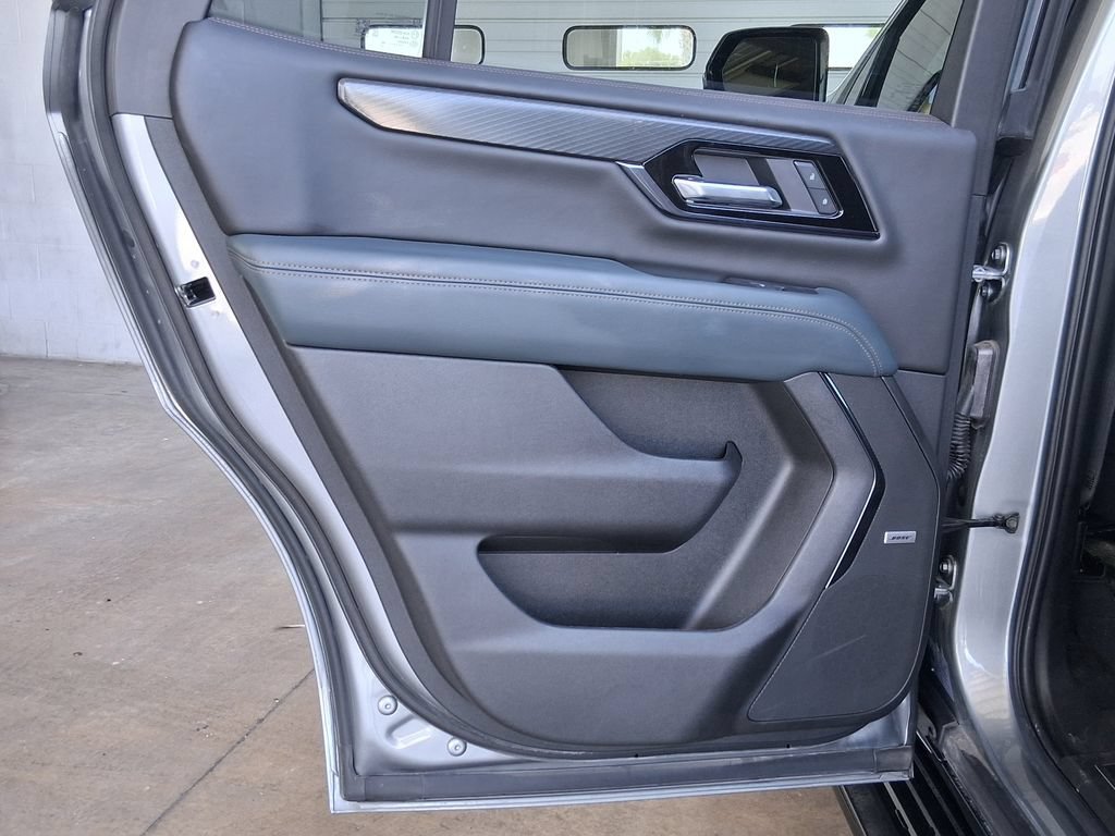 Used 2025 Sterling Metallic GMC AT4 image 21