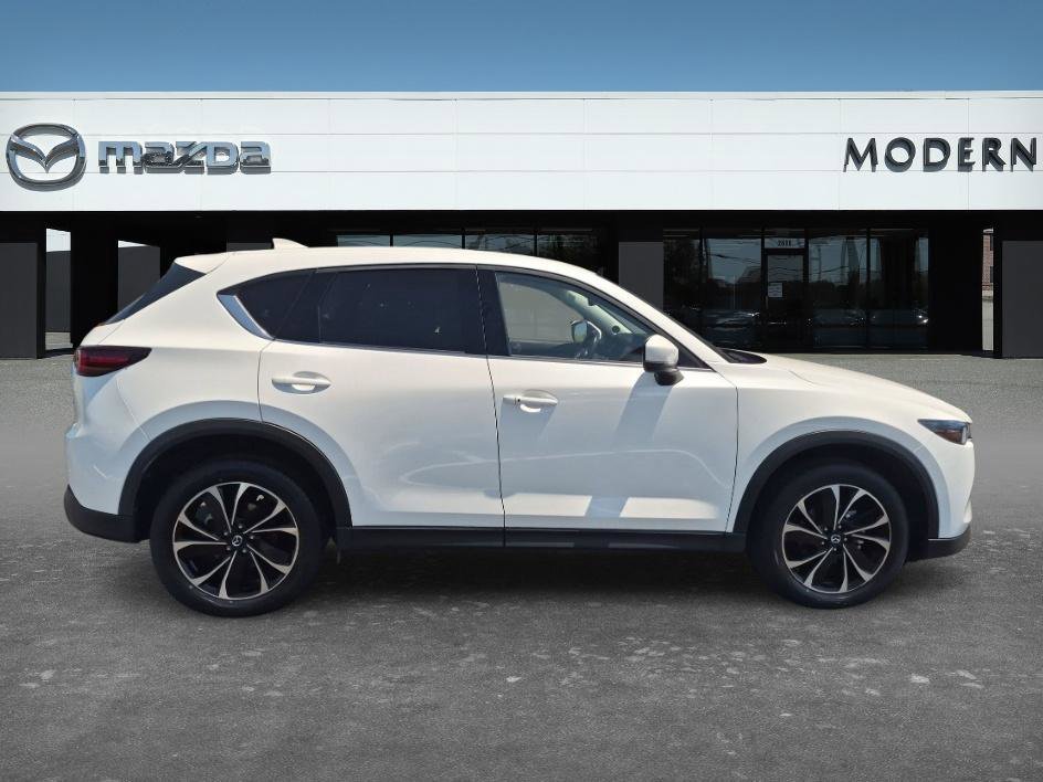 Used 2022 Snowflake White Pearl Mica Mazda 2.5 S Premium Package image 6