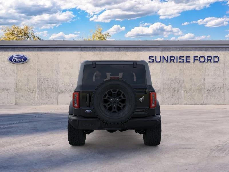 New 2026 Shadow Black Ford Badlands® image 5