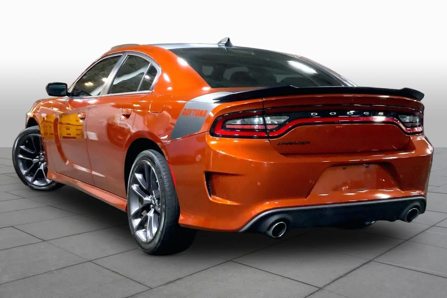 Used 2021 Sinamon Stick Dodge R/T image 12