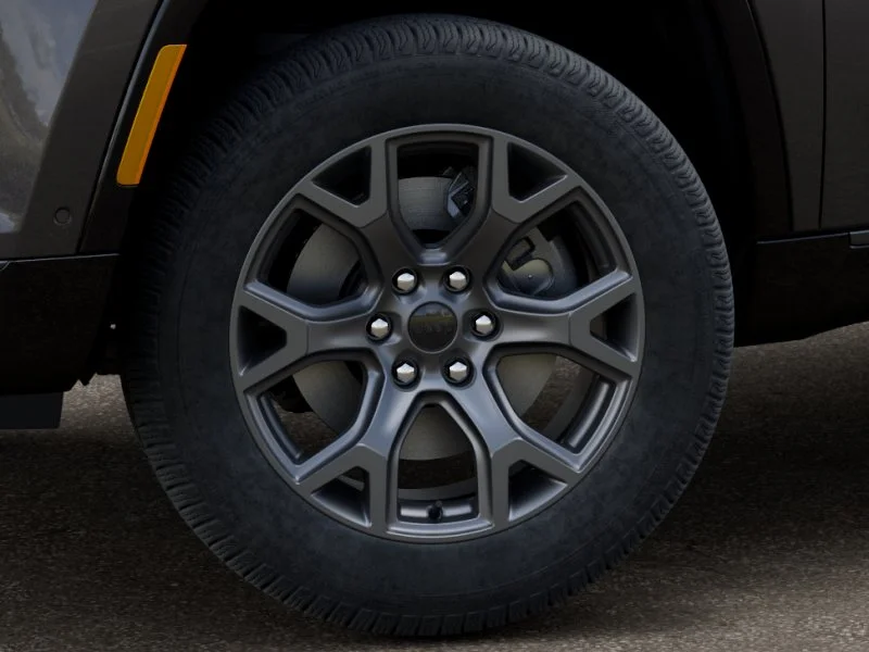 New 2026 Baltic-Gray Metallic Clear-Coat Exterior Paint Jeep Limited Altitude image 40