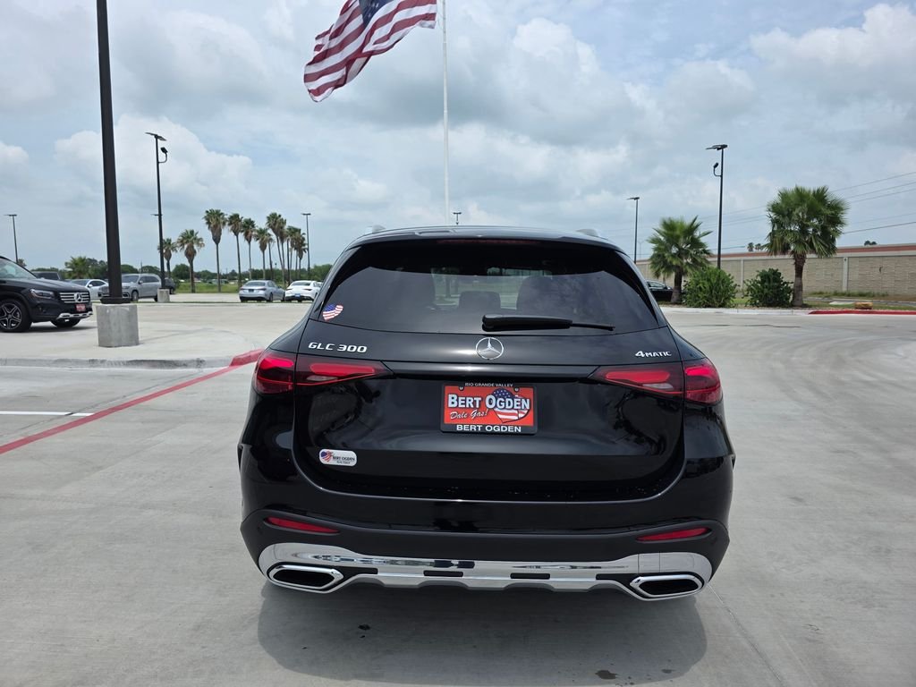New 2026 Black Mercedes-Benz GLC 300 image 6