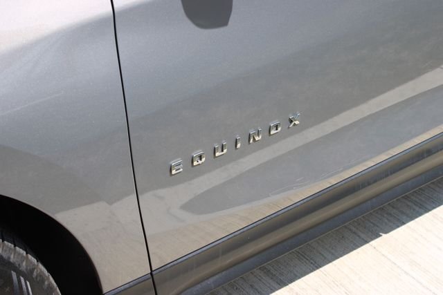 Used 2018 Gray Chevrolet Premier image 9
